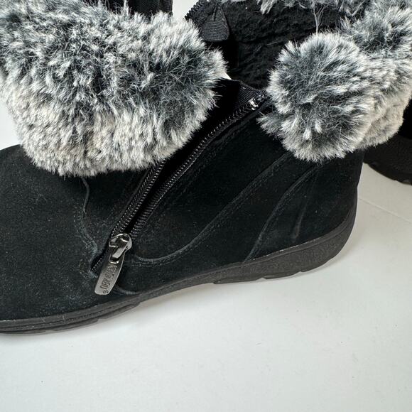 Khombu Women’s Jessica Black Boots with faux fur trim. Size 8 - Picture 5 of 9